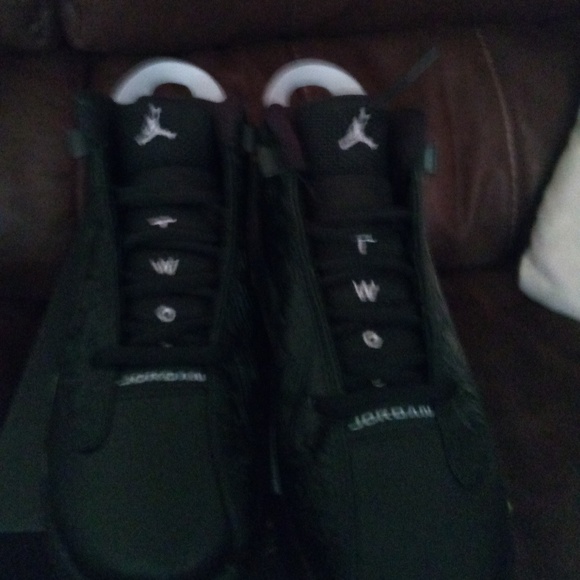 Air Jordan's - Picture 3 of 4